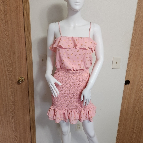 Row A spaghetti strap printed ruffle smocked mini dress size small - Picture 3 of 15